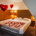 아파트 Gorski Lux Jacuzzi & Sauna