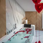 Gorski Lux Jacuzzi & Sauna Apartman