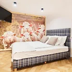 Gorski Lux Jacuzzi & Sauna Apartman Poronin