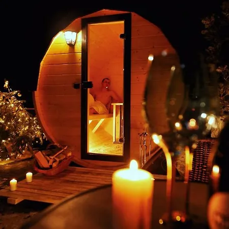 Gorski Lux Jacuzzi & Sauna *
