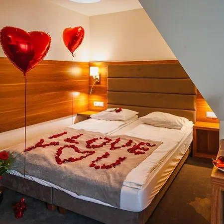 Апартаменты Gorski Lux Jacuzzi & Sauna