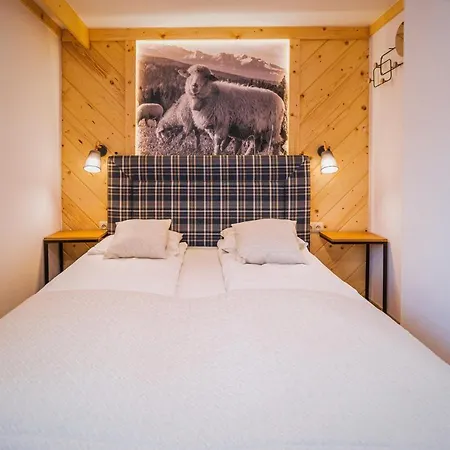 Lejlighed Gorski Lux Jacuzzi & Sauna *