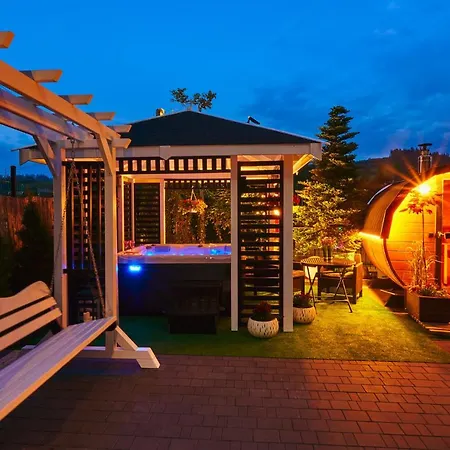 Апартаменты Gorski Lux Jacuzzi & Sauna Поронин