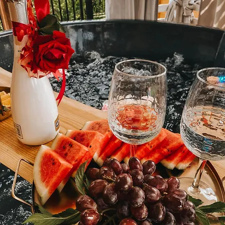 Gorski Lux Jacuzzi & Sauna Apartmán